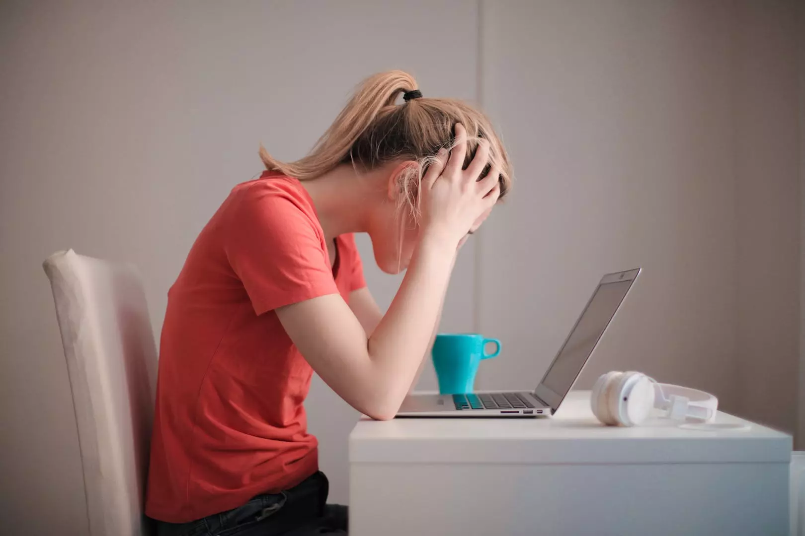 Stress på Jobb: Årsaker, Konsekvenser og Håndtering